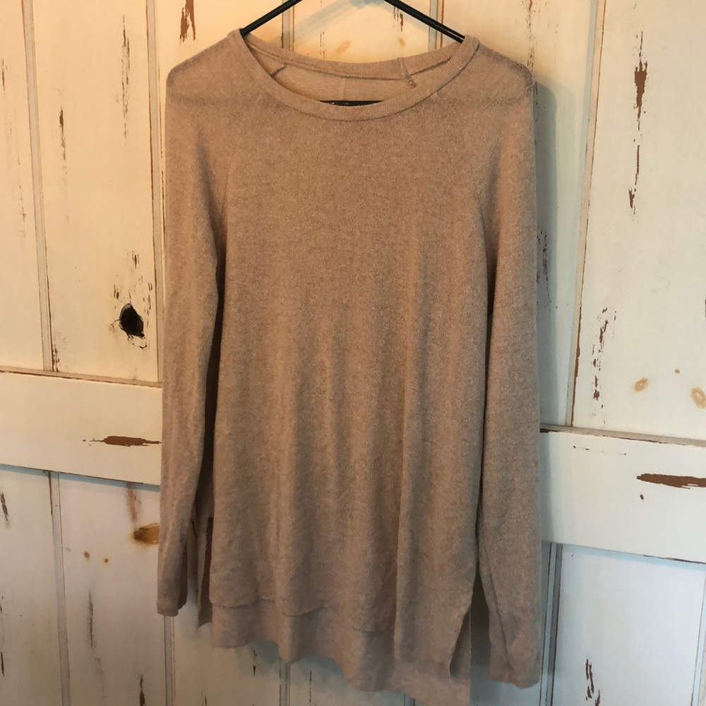 Soft Tan American Eagle Sweater
